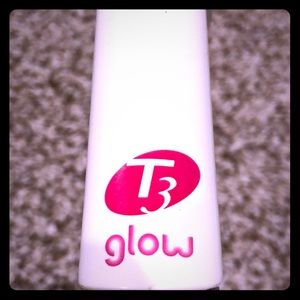 Good condition T3 ceramic flat iron